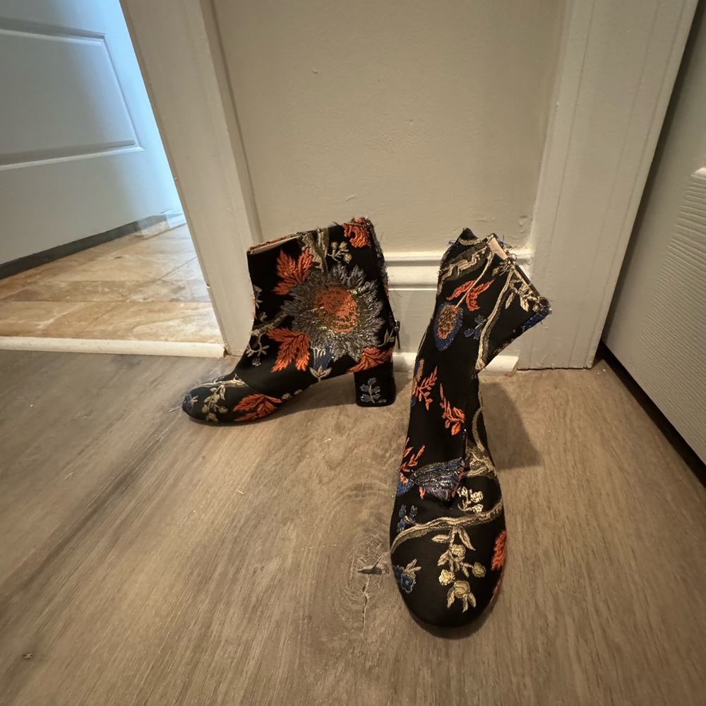 Floral Embroidered Ankle Boots